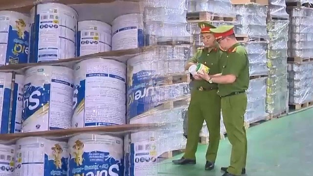 Thu hồi 12 sản phẩm thực phẩm, dinh dưỡng dạng sữa bột là hàng giả trên toàn quốc- Ảnh 1.
