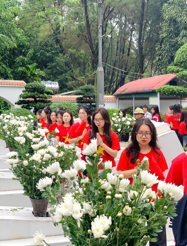 Hàng vạn trái tim hướng về cõi thiêng Đồng Lộc- Ảnh 5.