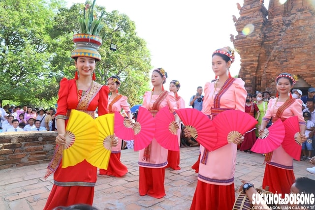 Chi hơn 10 tỉ để bảo tồn Lễ hội Katê, di sản văn hóa phi vật thể quốc gia- Ảnh 2.