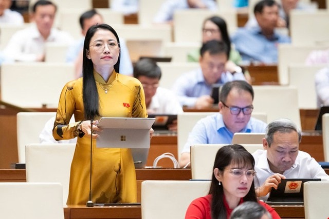 Tăng mức xử phạt, quy trách nhiệm bồi thường nếu người nổi tiếng quảng cáo sai sự thật- Ảnh 2.