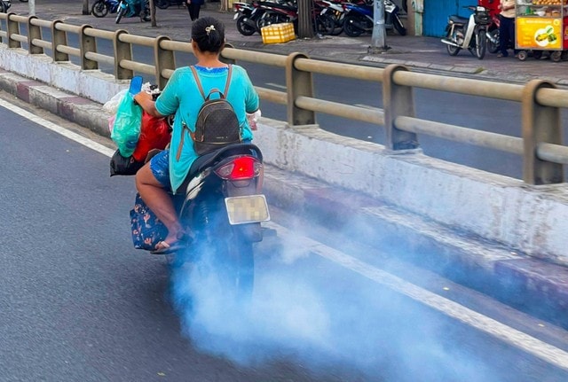 Xe máy phải đáp ứng tiêu chuẩn khí thải thế nào mới được lưu hành?- Ảnh 2.