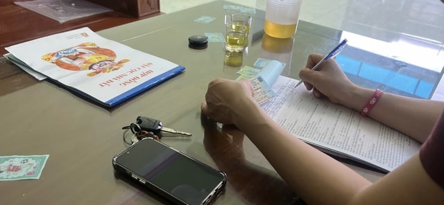 'Xuống tiền' đặt cọc mua đất khi chưa có sổ đỏ, có lấy được lại tiền?- Ảnh 1.