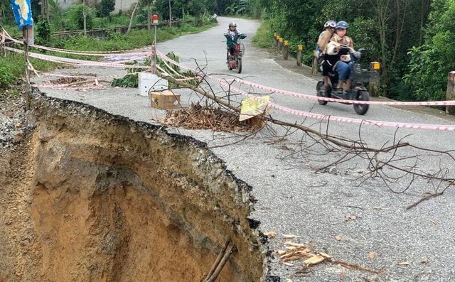 Công bố tình trạng khẩn cấp về hố tử thần ở Bắc Kạn- Ảnh 2.