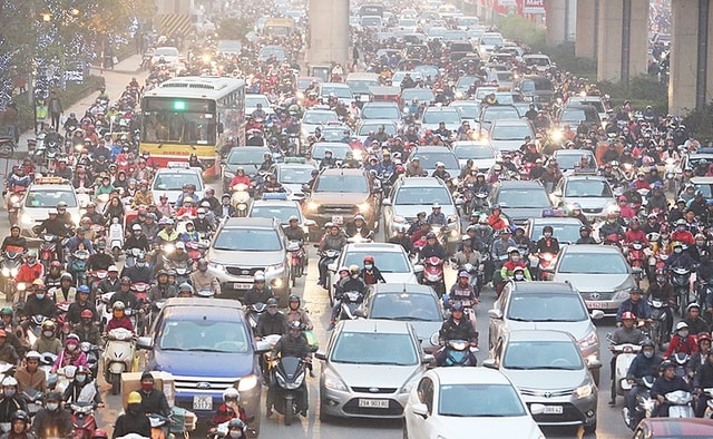 Ô tô phải đáp ứng tiêu chuẩn khí thải thế nào mới được lưu hành?- Ảnh 2.