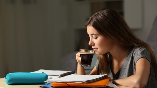 Thời điểm nào uống cà phê cho hiệu quả tối ưu nhất?- Ảnh 1.