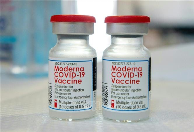 FDA phê duyệt vaccine phòng COVID-19 thế hệ mới của Moderna- Ảnh 1.