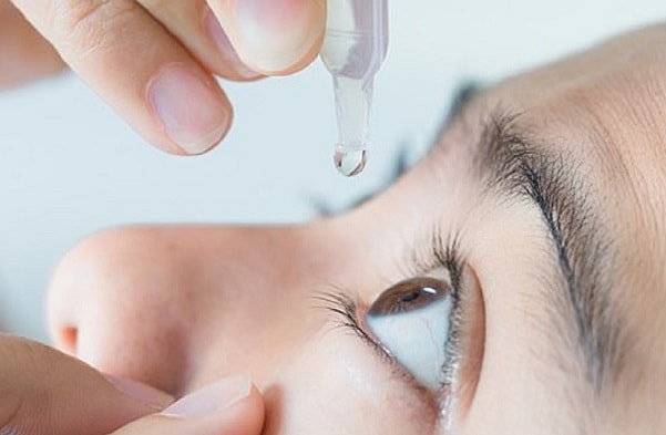 Bộ Y tế thu hồi toàn bộ lô thuốc nhỏ mắt, tai Ofleye Drops do vi phạm mức độ 3 - Ảnh 1.