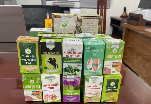 Lộ diện chiêu trò sản xuất, buôn bán hơn 34.000 hộp thực phẩm chức năng giả- Ảnh 1.