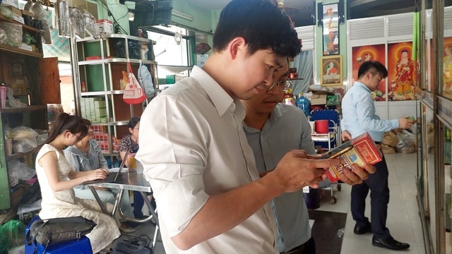 Vụ dầu xoa bóp giả Chánh Đại: Bộ Y tế chuyển hồ sơ tới Công an TPHCM- Ảnh 3.