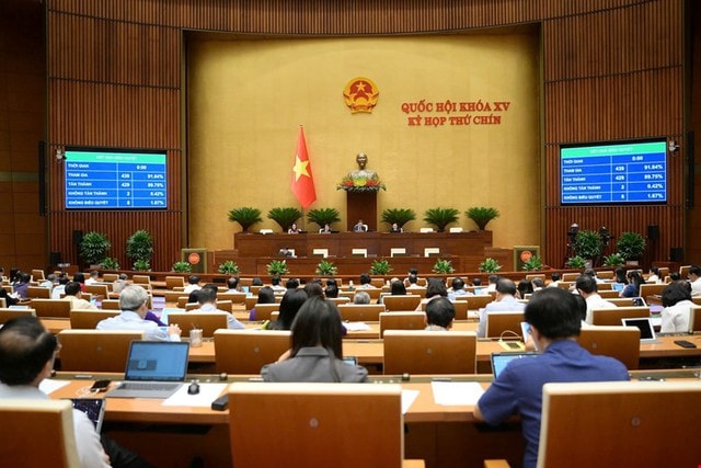 Chính thức bỏ án tử hình với tội tham ô tài sản, nhận hối lộ- Ảnh 2.