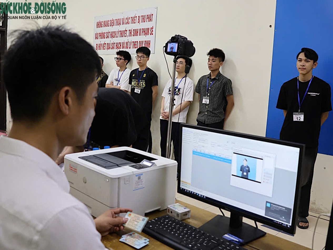 Hà Nội tổ chức thi sát hạch lái xe máy theo phân cấp mới - Ảnh 3.