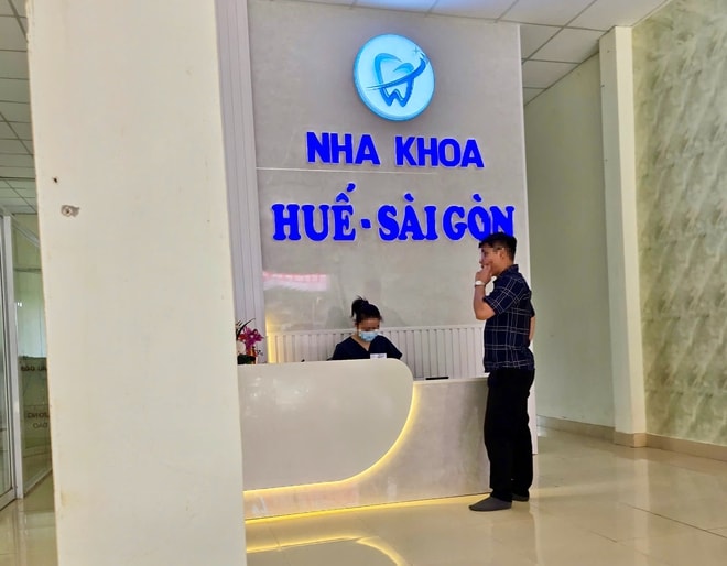Quảng Bình: Nhiều cơ sở nha khoa không phép đóng cửa đối phó, lén lút hoạt động trở lại- Ảnh 7.