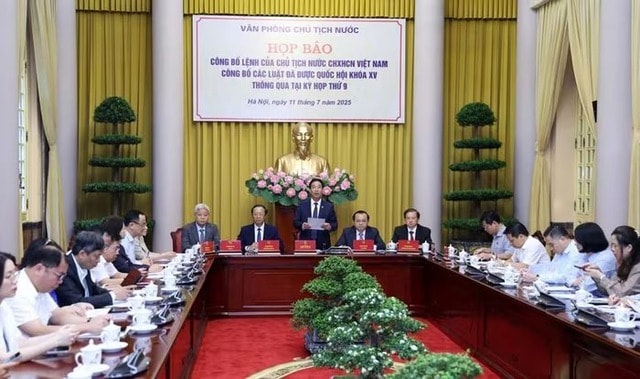 Loạt mặt hàng có hại cho sức khỏe phải chịu thuế TTĐB tuyệt đối theo lộ trình- Ảnh 1.