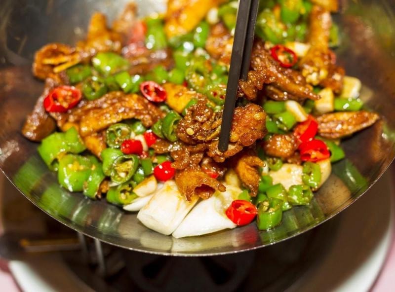 5 thói quen gây hại sức khỏe trong mùa hè- Ảnh 4.