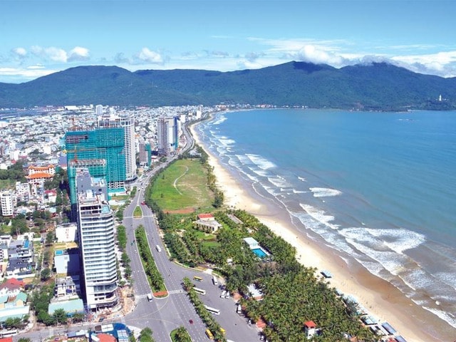 Phó Thủ tướng đốc thúc nhiều địa phương sớm hoàn thành tuyến đường bộ ven biển- Ảnh 1.