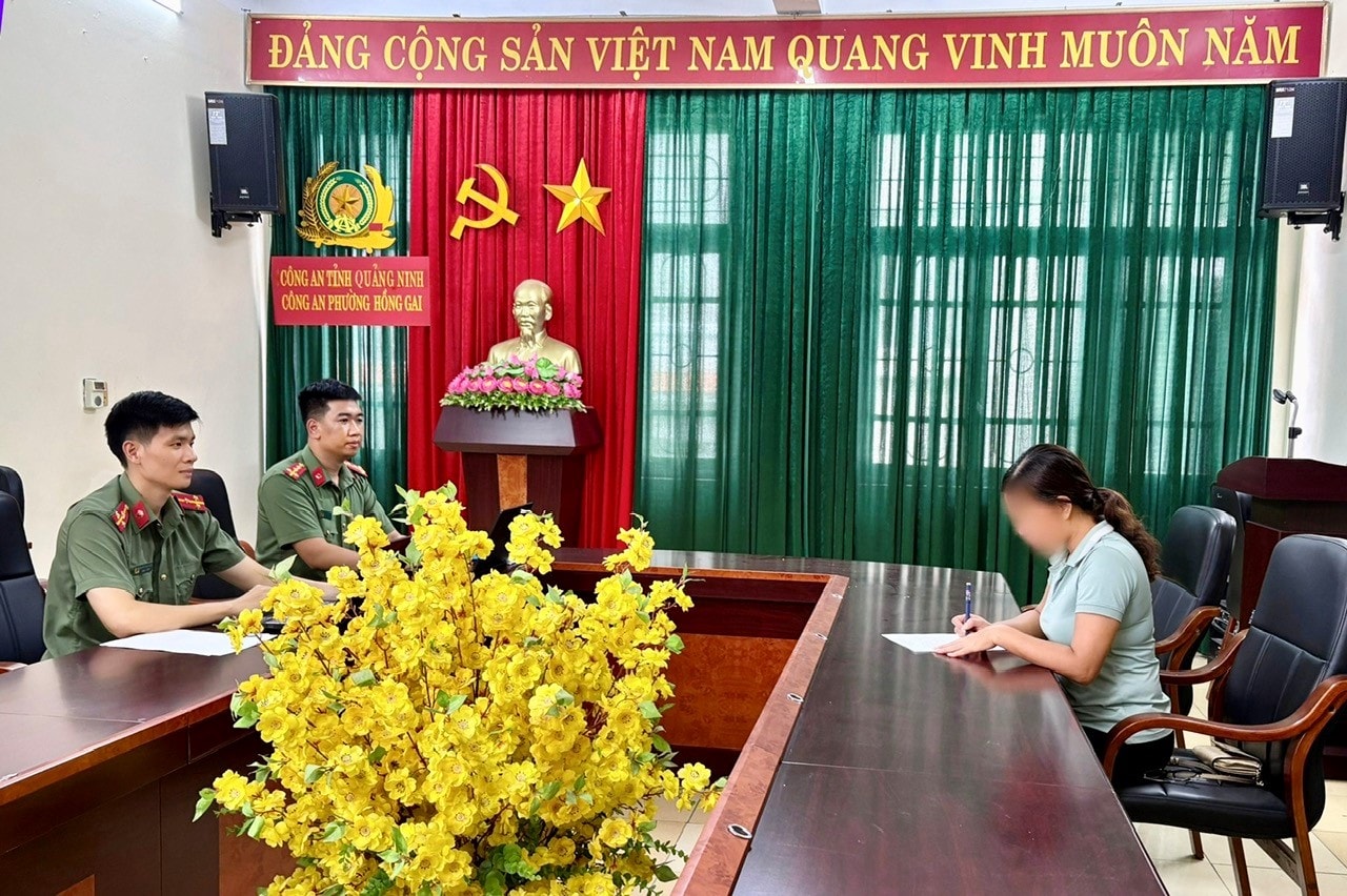Xử lý đối tượng đăng thông tin sai sự thật liên quan vụ lật tàu du lịch trên Vịnh Hạ Long- Ảnh 1.