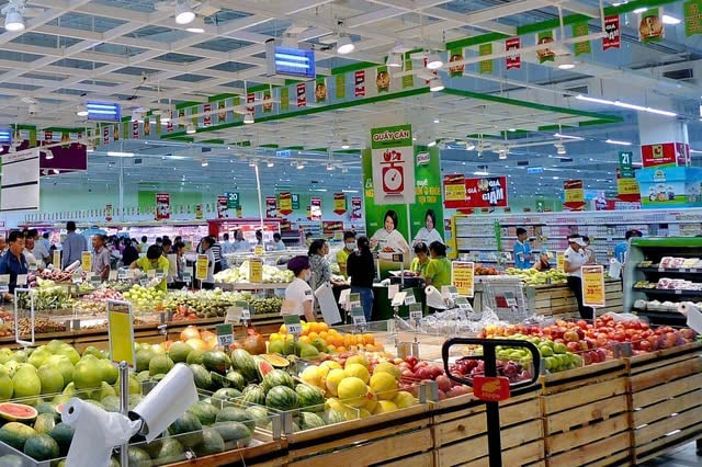Xử lý nghiêm hành vi găm hàng, đầu cơ tăng giá bất hợp lý trong bão số 3- Ảnh 1.