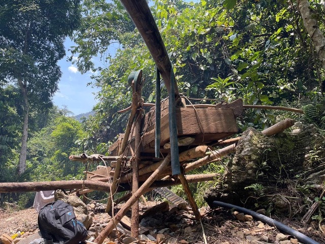 Bắt giữ 5 đối tượng đang khai thác vàng trái phép tại Tuyên Quang- Ảnh 2.