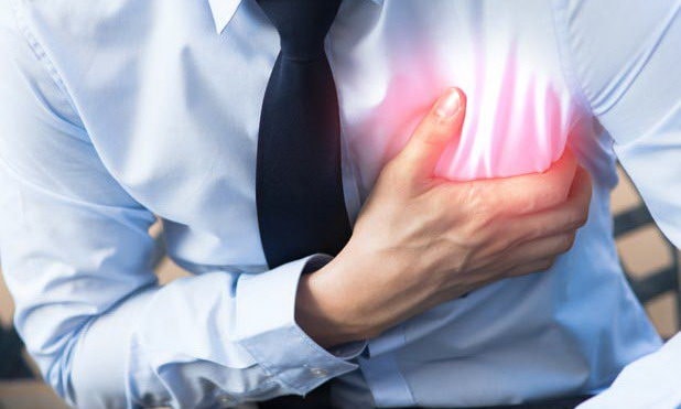 Sau nhồi máu cơ tim: Nên bắt đầu 'chuyện ấy' khi nào?- Ảnh 1.