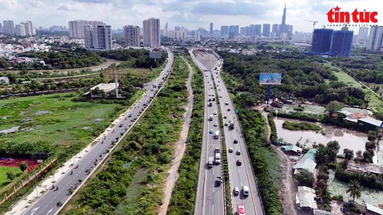 Toàn bộ chuyến bay quốc tế sẽ chuyển sang sân bay Long Thành từ giữa năm 2026- Ảnh 2.