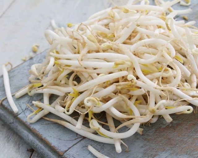 Cách chọn và chế biến giá đỗ đảm bảo dinh dưỡng tối ưu- Ảnh 1. Cách chọn và chế biến giá đỗ đảm bảo dinh dưỡng tối ưu- Ảnh 1.