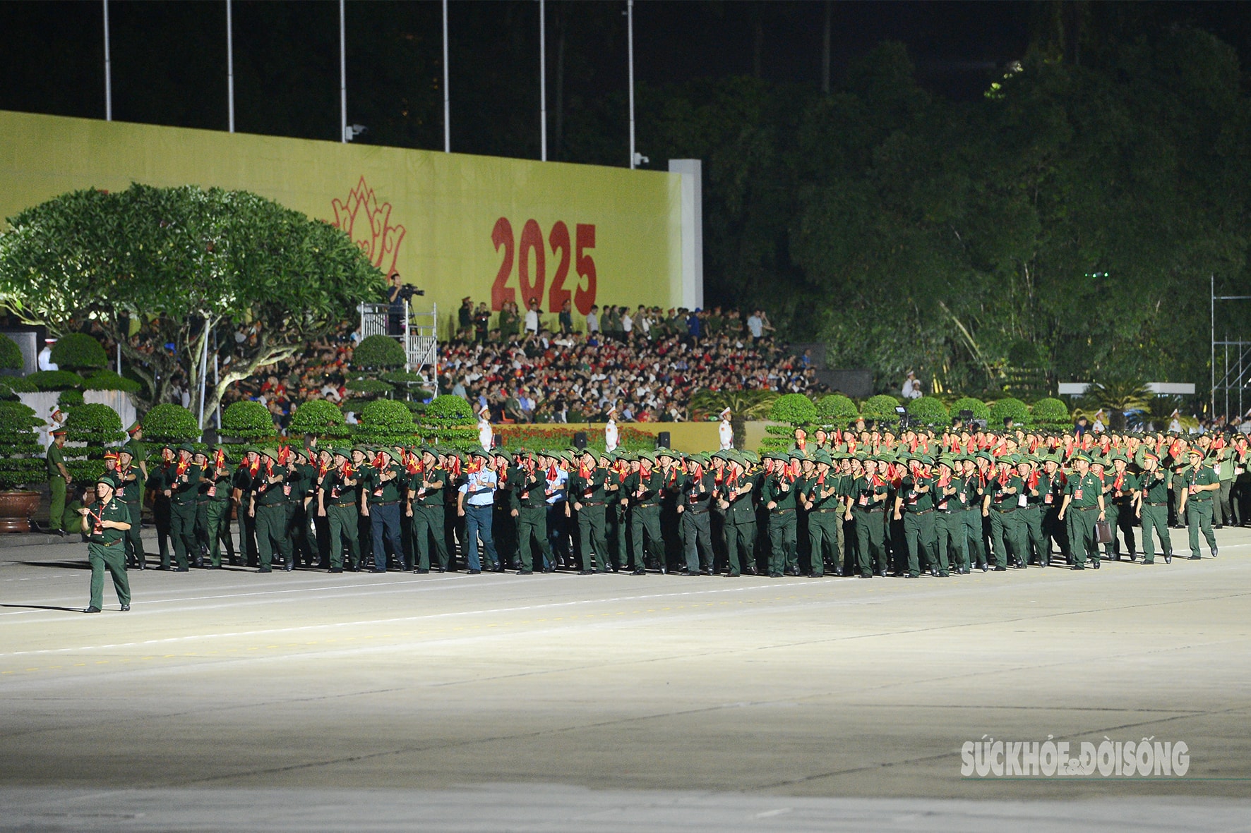 Khoảnh khắc đặc biệt tại Quảng trường Ba Đình đêm tổng hợp luyện diễu binh, diễu hành- Ảnh 9.