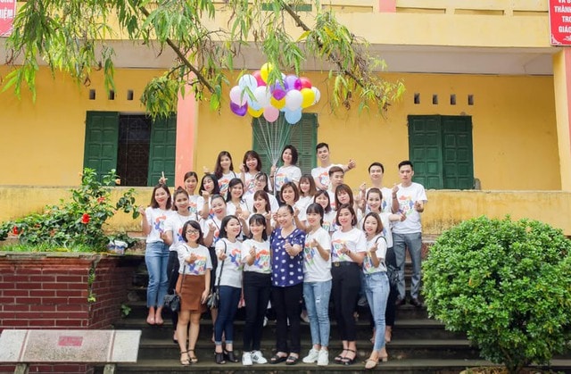 Khi họp lớp bị biến tướng trở thành nơi khoe mẽ, tái diễn tình xưa và nhậu nhẹt quá đà- Ảnh 1. Khi họp lớp bị biến tướng trở thành nơi khoe mẽ, tái diễn tình xưa và nhậu nhẹt quá đà- Ảnh 1.