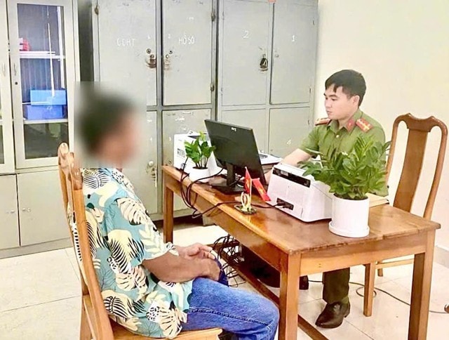 Đăng video cắt ghép, xuyên tạc trên Facebook, người đàn ông ở Hà Tĩnh bị phạt 7,5 triệu đồng- Ảnh 1.