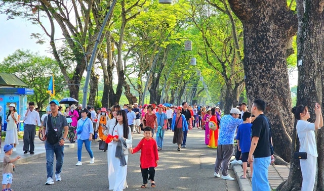 Huế bắn pháo hoa tầm cao, miễn vé tham quan di tích ngày 2/9 cho người Việt Nam- Ảnh 3.