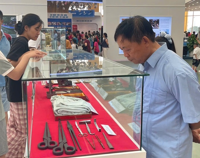 Gian Triển lãm Bộ Y tế thu hút hàng chục nghìn lượt khách thăm quan, trải nghiệm khám, tư vấn sức khoẻ- Ảnh 12.