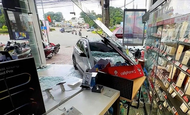 Ngày nghỉ lễ thứ 2: 47 người thương vong vì tai nạn giao thông- Ảnh 2.