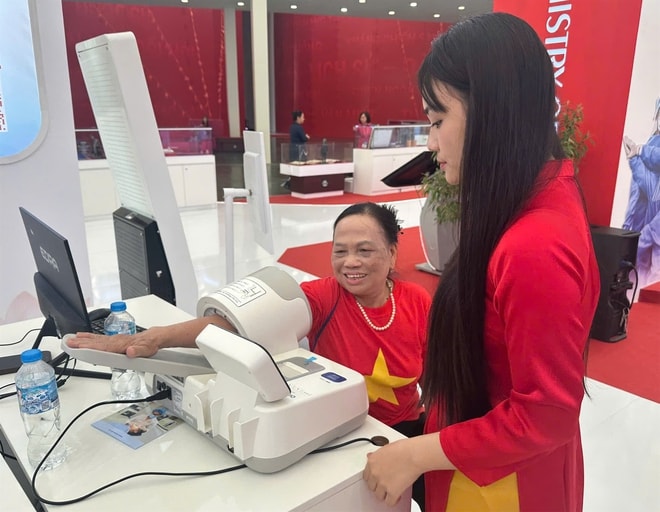 Gian Triển lãm Bộ Y tế thu hút hàng chục nghìn lượt khách thăm quan, trải nghiệm khám, tư vấn sức khoẻ- Ảnh 9.