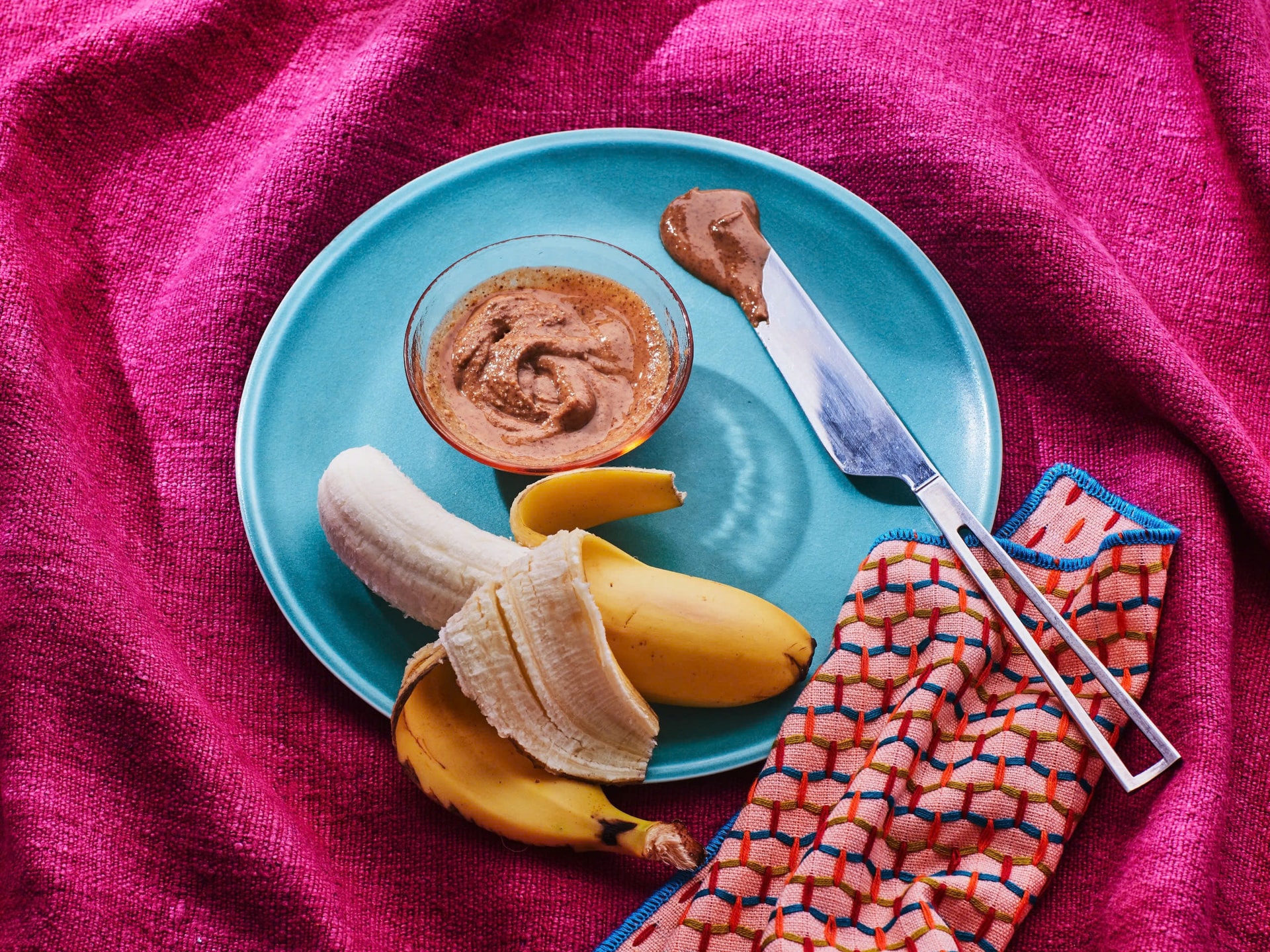 Ngủ dậy nên tập ngay hay ăn sáng trước để giảm mỡ hiệu quả?- Ảnh 2.