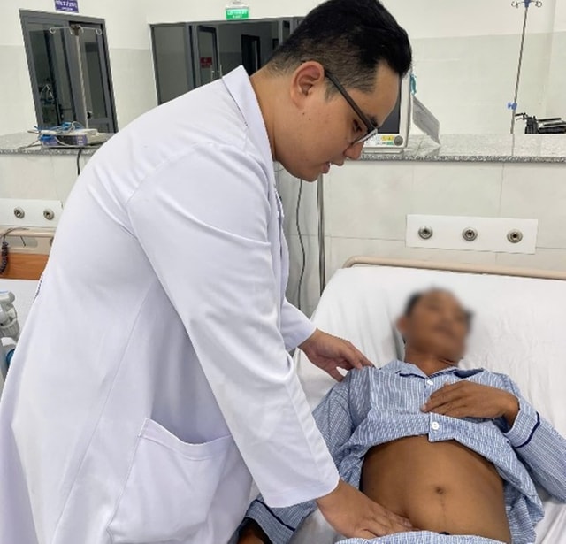 Ca phẫu thuật nội soi cấp cứu đầu tiên tại Đặc khu Côn Đảo- Ảnh 1.