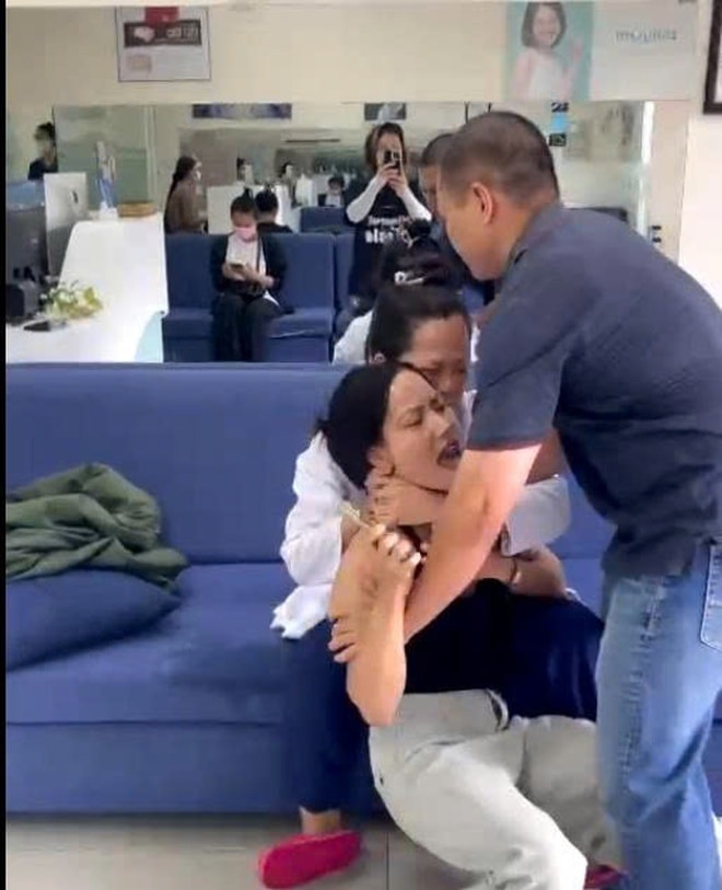 Công an điều tra vụ nha khoa Tuyết Chinh hành hung khách- Ảnh 2. Công an điều tra vụ nha khoa Tuyết Chinh hành hung khách- Ảnh 2.