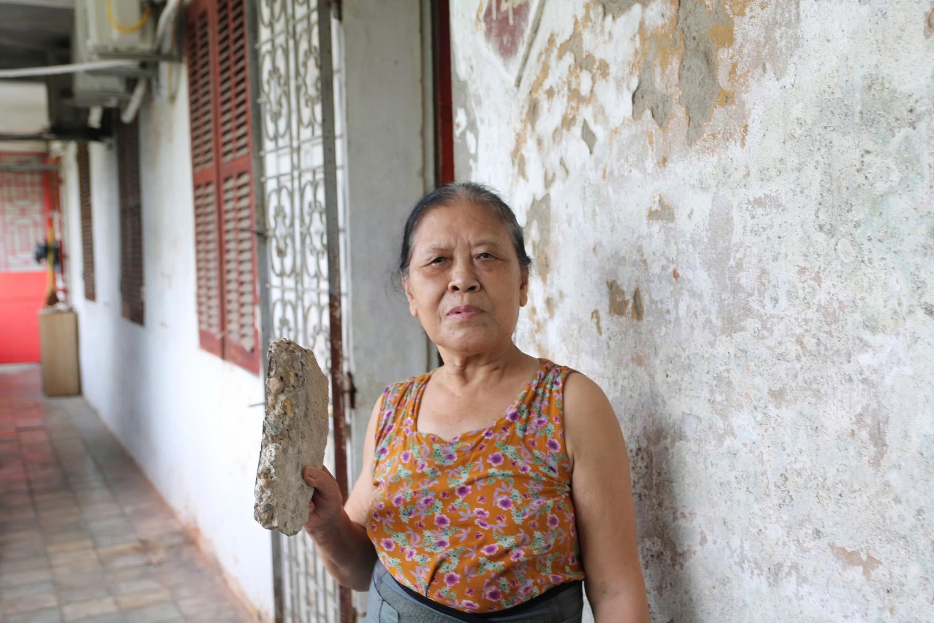 Dân mất ăn mất ngủ vì sống trong chung cư xuống cấp- Ảnh 4.