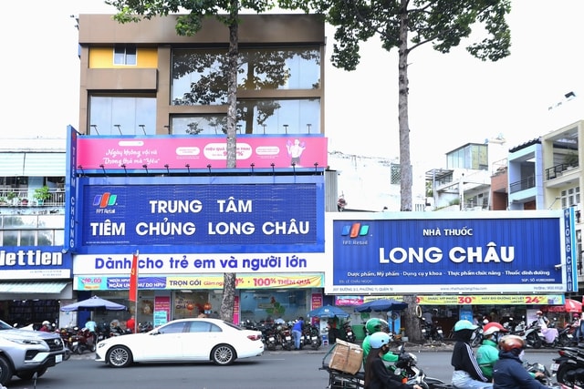 Hệ thống nhà thuốc và trung tâm tiêm chủng Long Châu đồng hành cùng Lễ trao giải 'Cơ sở Y tế Xanh - Sạch - Đẹp' lần thứ I- Ảnh 2.