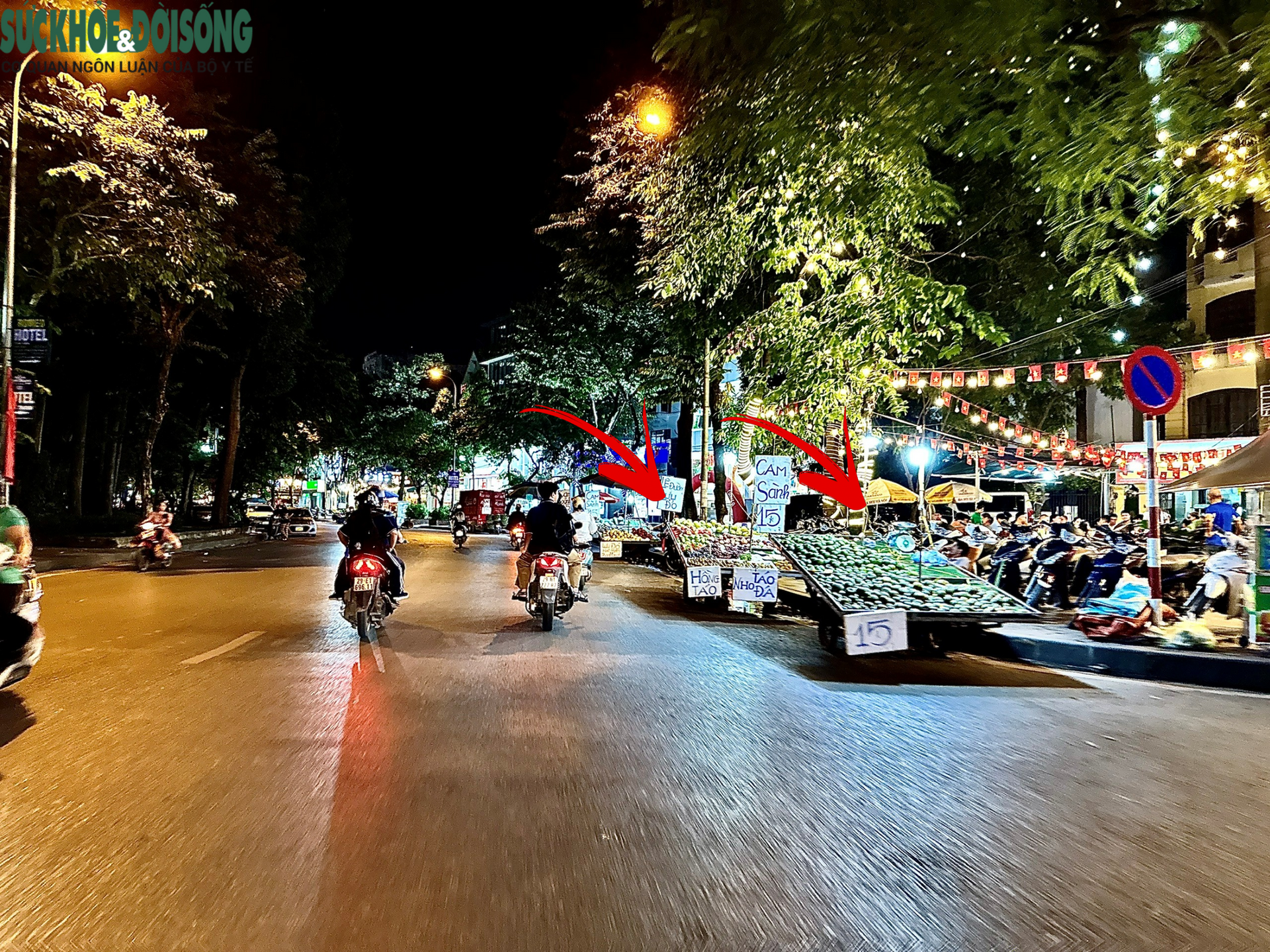 300m đường, 30 ô tô đỗ sau biển cấm, hàng chục quán lấn chiếm vỉa ở phường Hoàng Liệt- Ảnh 4.