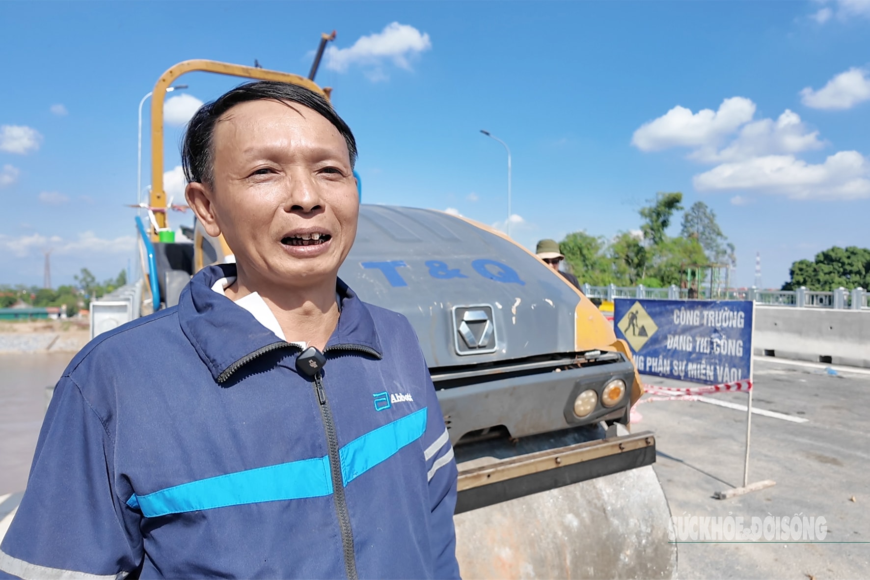 Cầu Phong Châu mới nối đôi bờ sông Hồng trước ngày khánh thành- Ảnh 8.