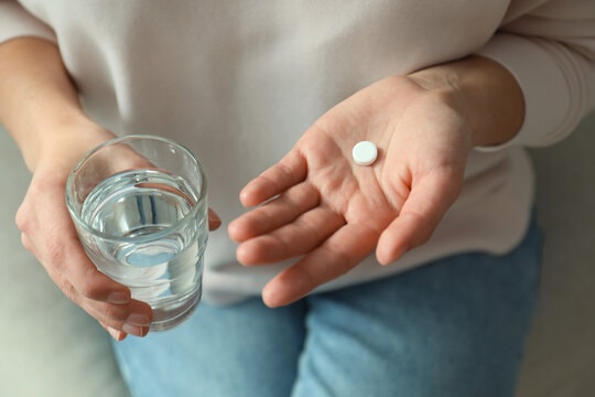Có nên tiếp tục dùng thuốc trị trầm cảm khi mang thai?- Ảnh 3. Có nên tiếp tục dùng thuốc trị trầm cảm khi mang thai?- Ảnh 3.