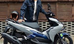 Bảng giá xe máy Air Blade mới nhất tháng 10/2025