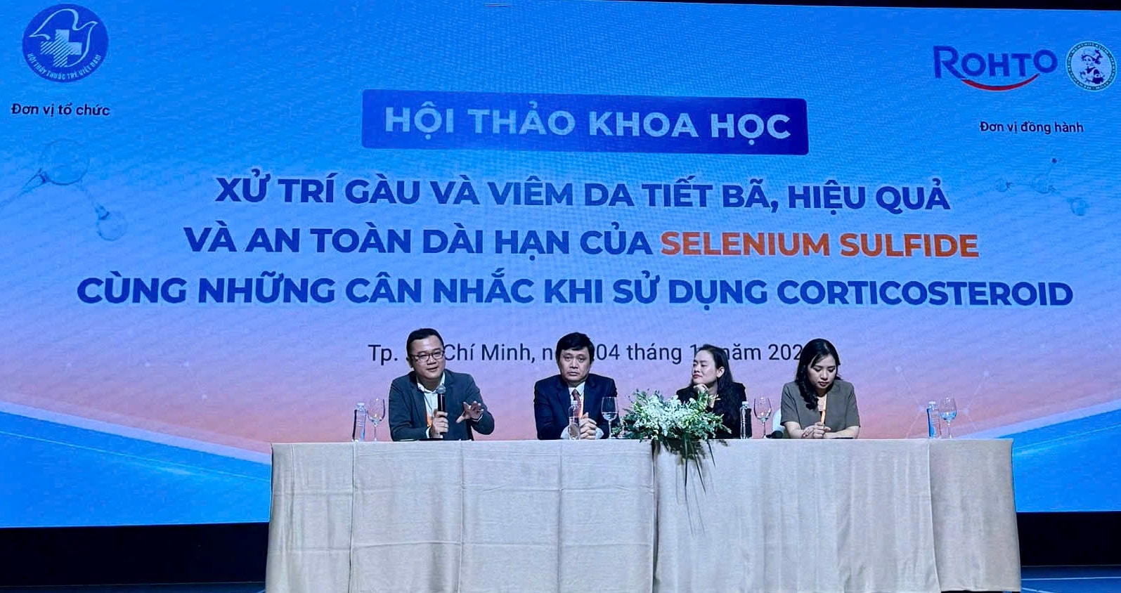 hoi-thao.jpg
