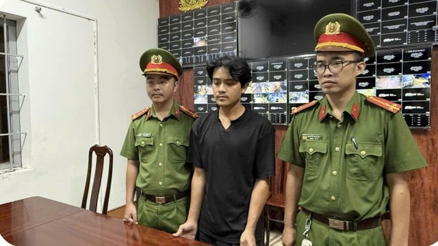 Bắt nhân viên giao hàng tham ô tài sản của công ty- Ảnh 1. Bắt nhân viên giao hàng tham ô tài sản của công ty- Ảnh 1.