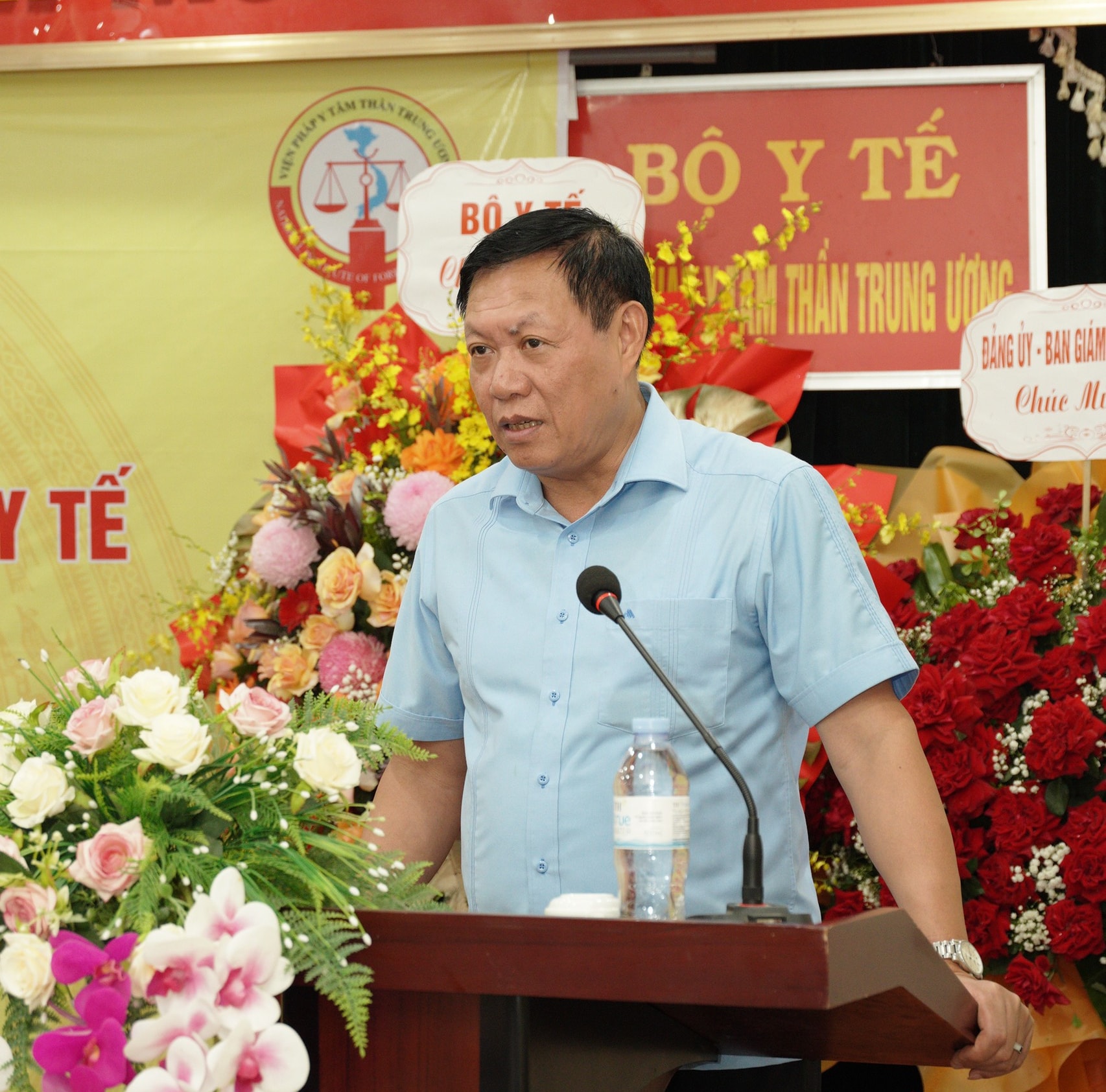 Bộ Y tế điều động, bổ nhiệm Phó Viện trưởng Viện Pháp y tâm thần Trung ương- Ảnh 2. Bộ Y tế điều động, bổ nhiệm Phó Viện trưởng Viện Pháp y tâm thần Trung ương- Ảnh 2.