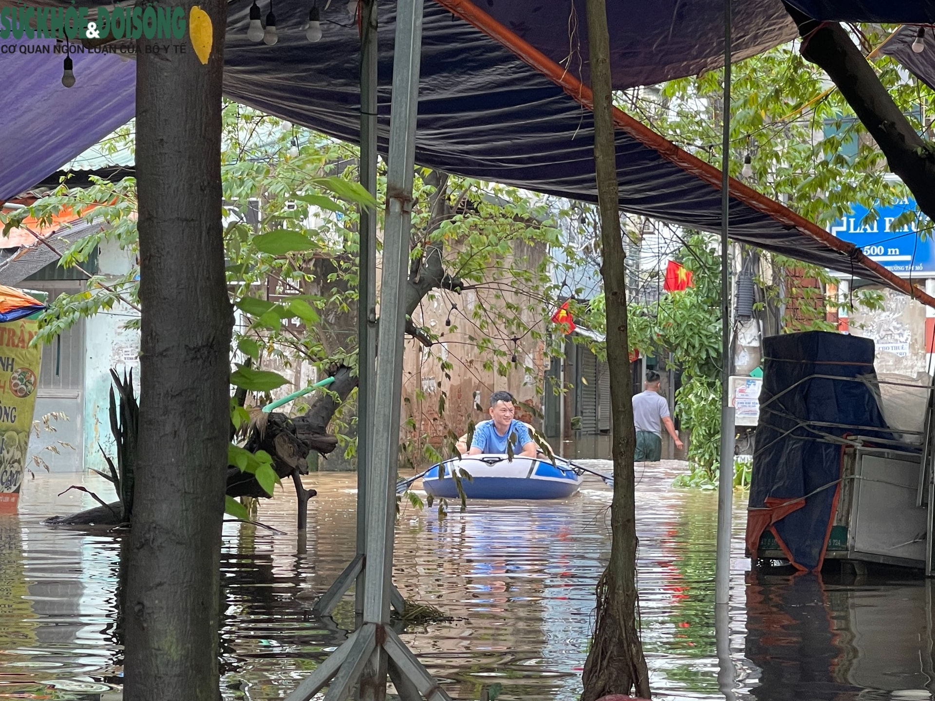 Hà Nội: Hình ảnh lạ thường tại 'ốc đảo An Khánh' sau mưa lớn- Ảnh 10. Hà Nội: Hình ảnh lạ thường tại 'ốc đảo An Khánh' sau mưa lớn- Ảnh 10.