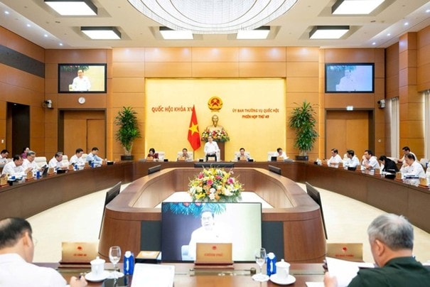 UBTVQH cho ý kiến về dự án Luật Dân số, Luật Phòng bệnh- Ảnh 1. UBTVQH cho ý kiến về dự án Luật Dân số, Luật Phòng bệnh- Ảnh 1.