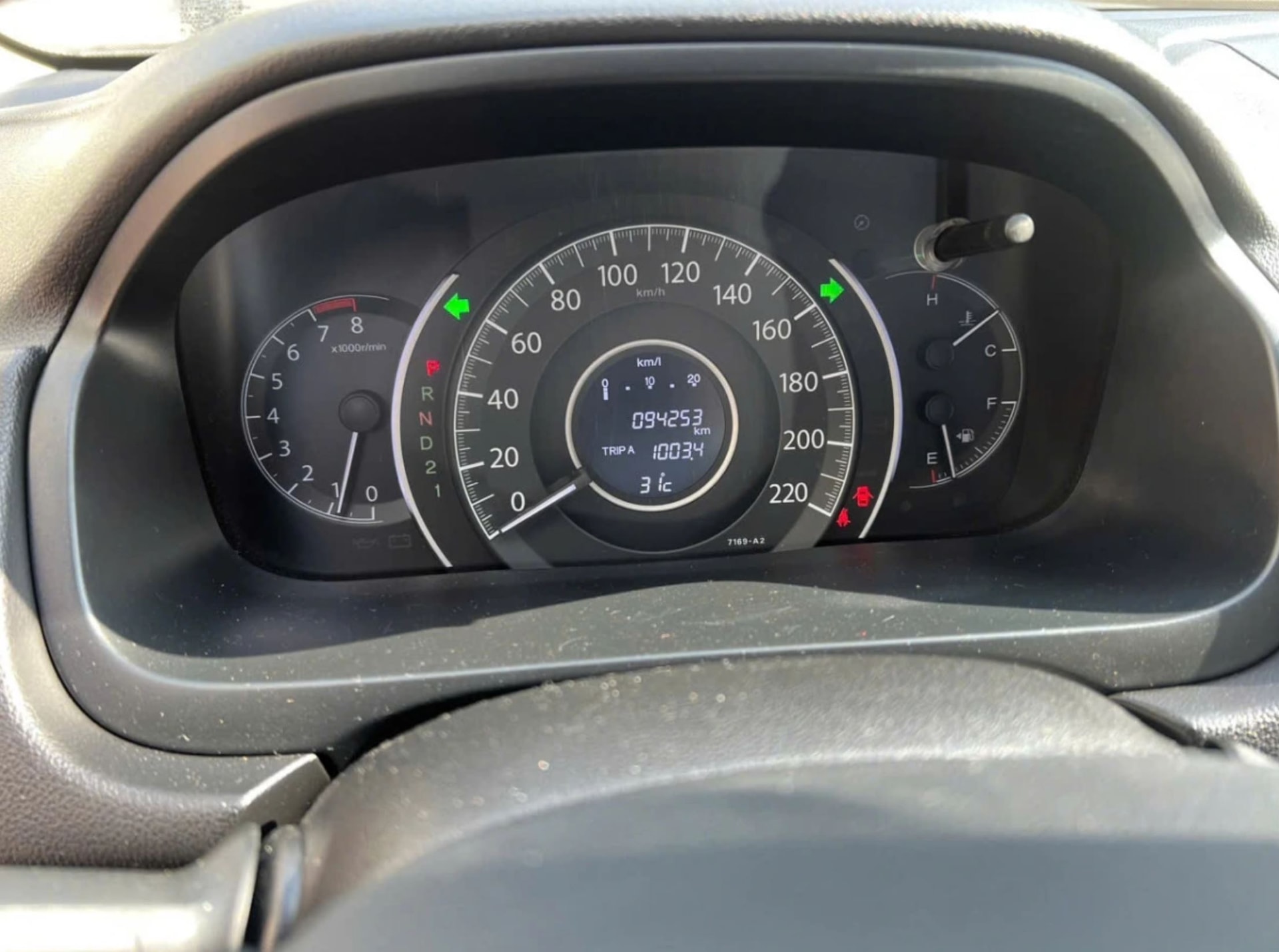 Cách nhận biết ô tô bị ngập nước, thuỷ kích - 4