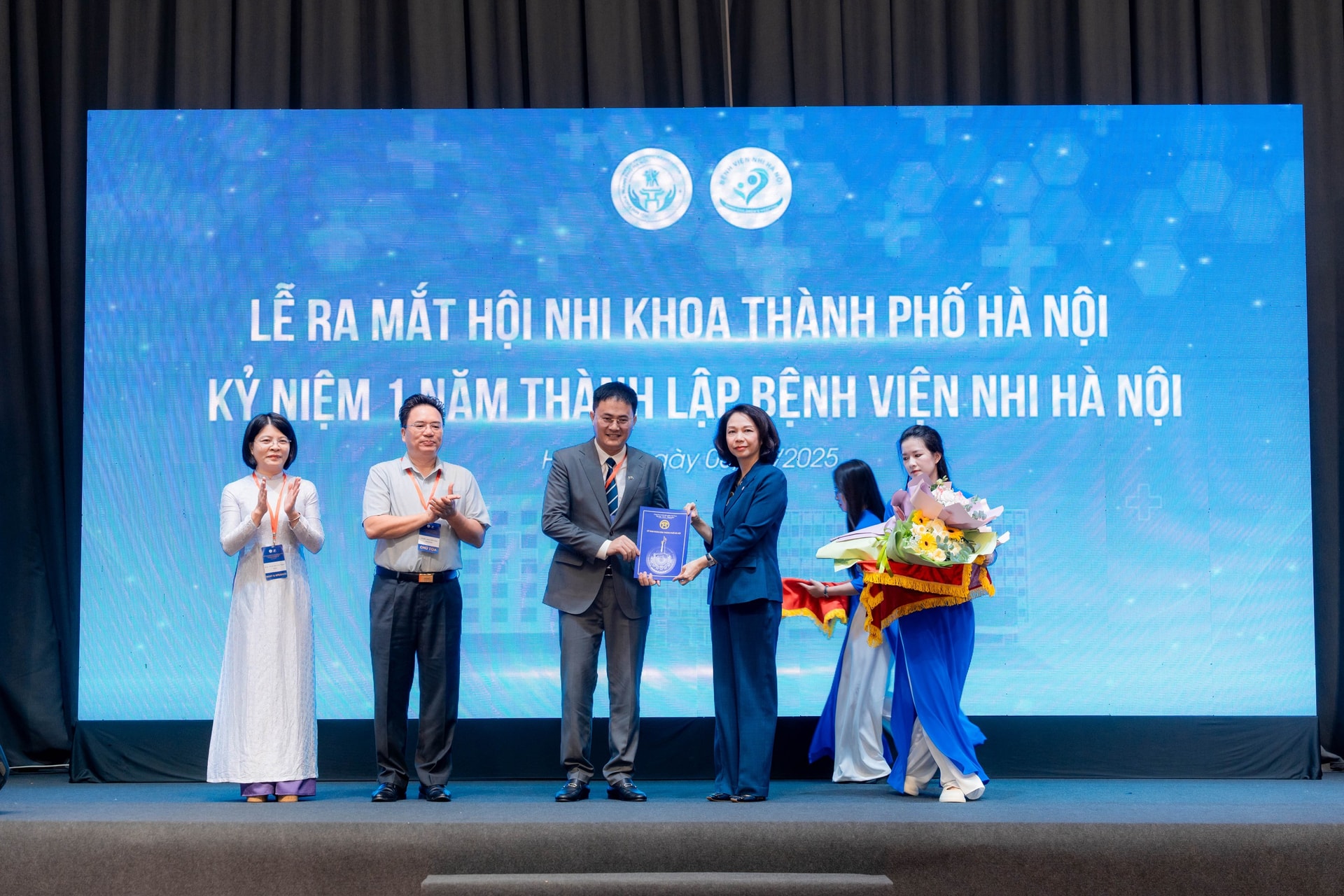 Sự gia tăng đáng lo ngại của nhóm bệnh không lây nhiễm ở trẻ nhỏ- Ảnh 1. Sự gia tăng đáng lo ngại của nhóm bệnh không lây nhiễm ở trẻ nhỏ- Ảnh 1.