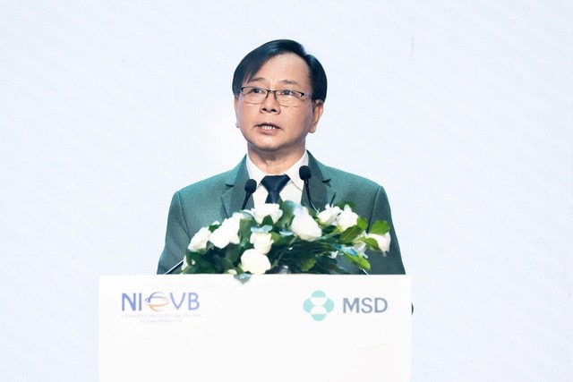 Góc nhìn mới trong phòng ngừa bệnh phế cầu ở trẻ em: Kết nối dữ liệu lâm sàng, thực tiễn và khuyến cáo chuyên môn- Ảnh 5. Góc nhìn mới trong phòng ngừa bệnh phế cầu ở trẻ em: Kết nối dữ liệu lâm sàng, thực tiễn và khuyến cáo chuyên môn- Ảnh 5.