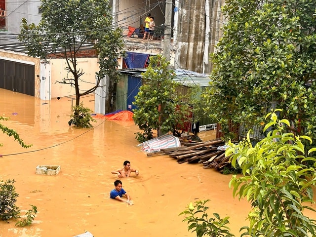 Mưa lũ lịch sử ở Thái Nguyên chưa từng có tiền lệ tại địa phương này- Ảnh 2. Mưa lũ lịch sử ở Thái Nguyên chưa từng có tiền lệ tại địa phương này- Ảnh 2.